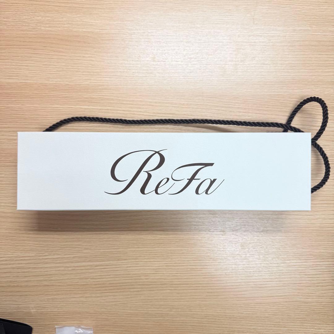 【美品・未使用】ReFa ストレートアイロンPRO 黒【RE-AT-02A】