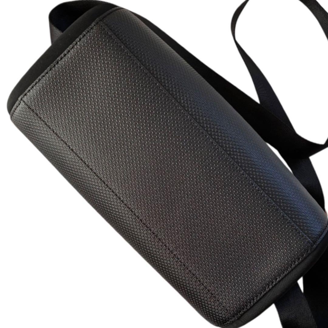 新品✨ラコステ CHANTACO ボストンショルダー 黒収納◎メンズ収納抜群