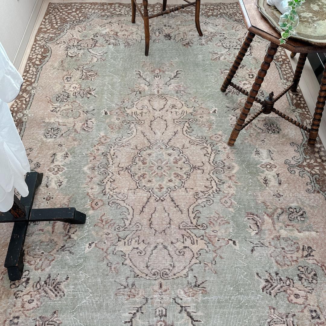 とも トルコヴィンテージラグ A83