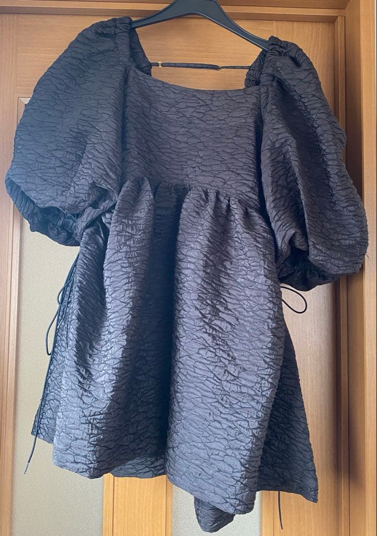 MAISON SPECIAL パフスリーブ トップス