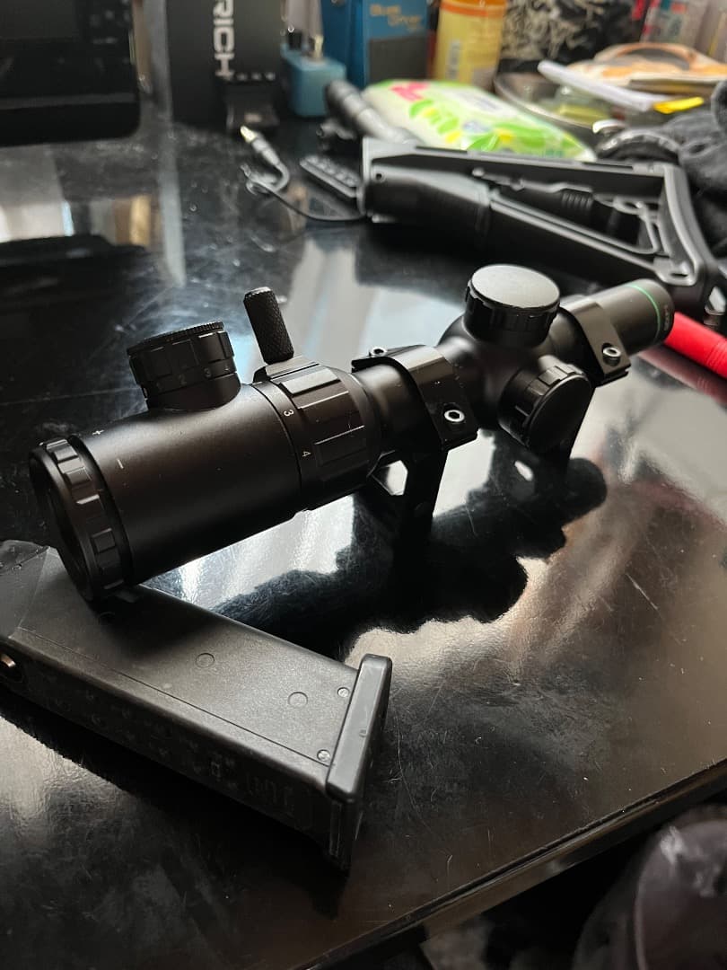 MIESSA 1-4×20 ショートスコープ 黒