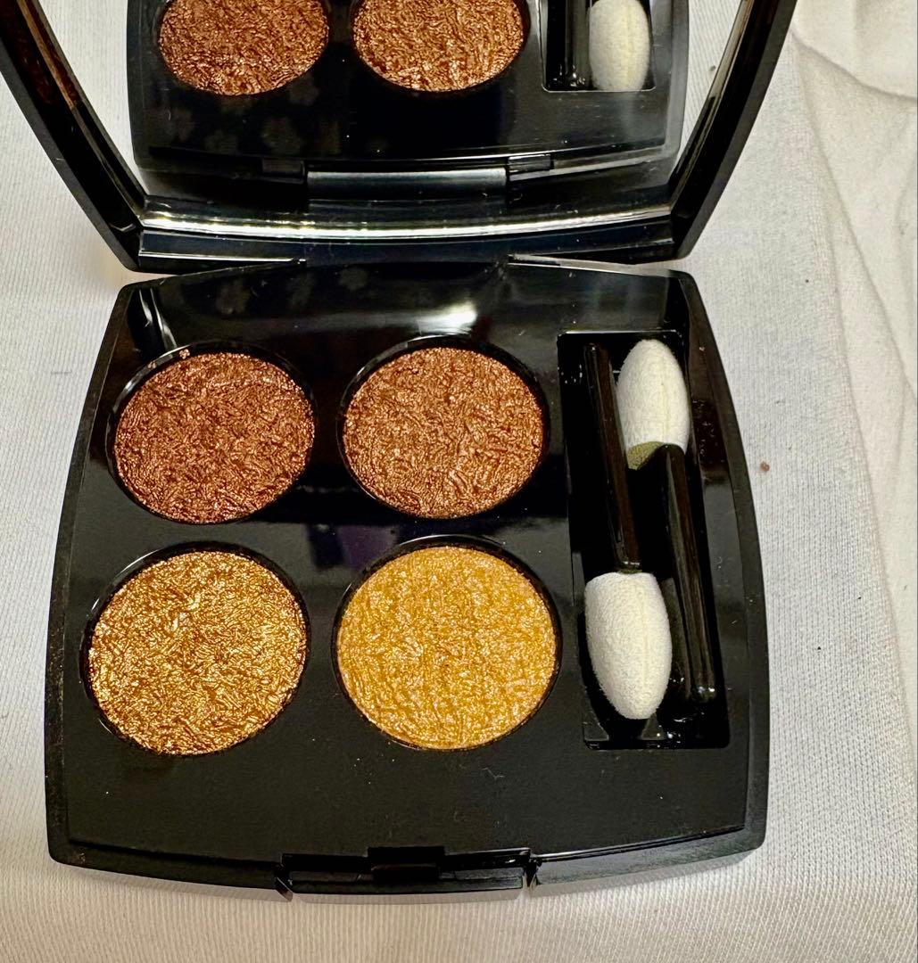 CHANEL アイシャドウパレット 01 TWEED CUIVRÉ