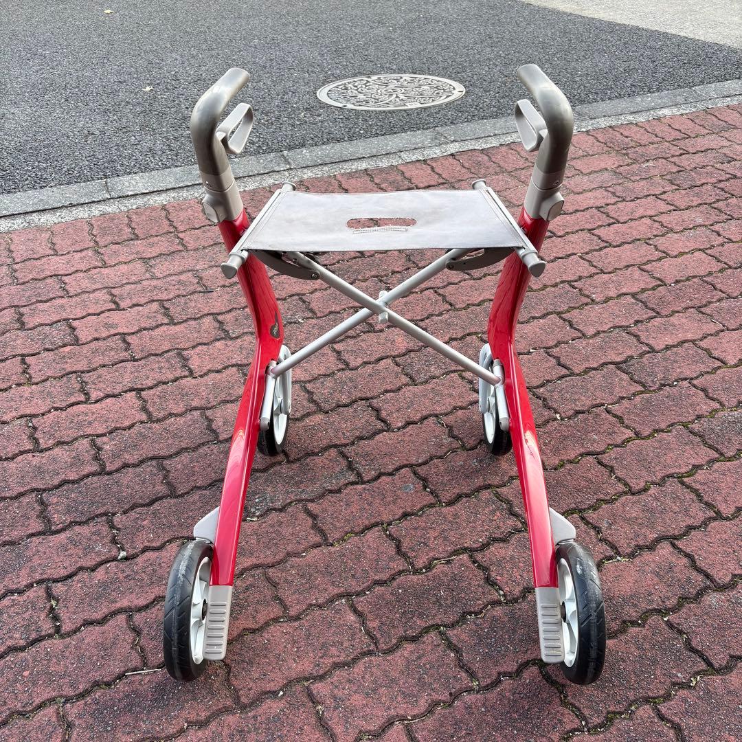 byACRE Carbon Ultralight 歩行器　現状品