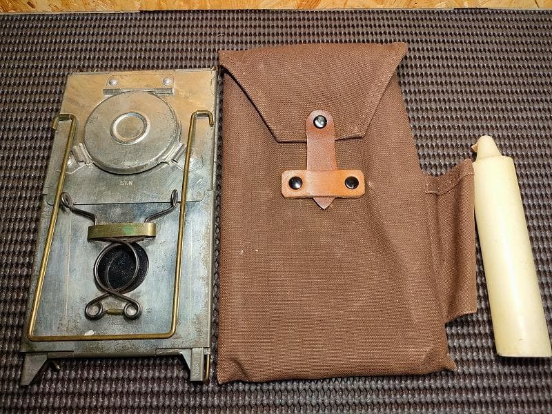 【初期型】ヴィンテージ品 スイス軍フォールディングキャンドルランタン