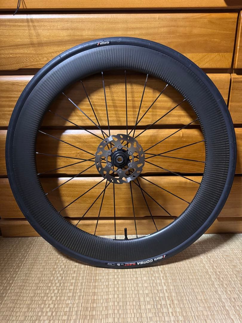 MAVIC COMETE PRO CARBON UST DISC タイヤ等込