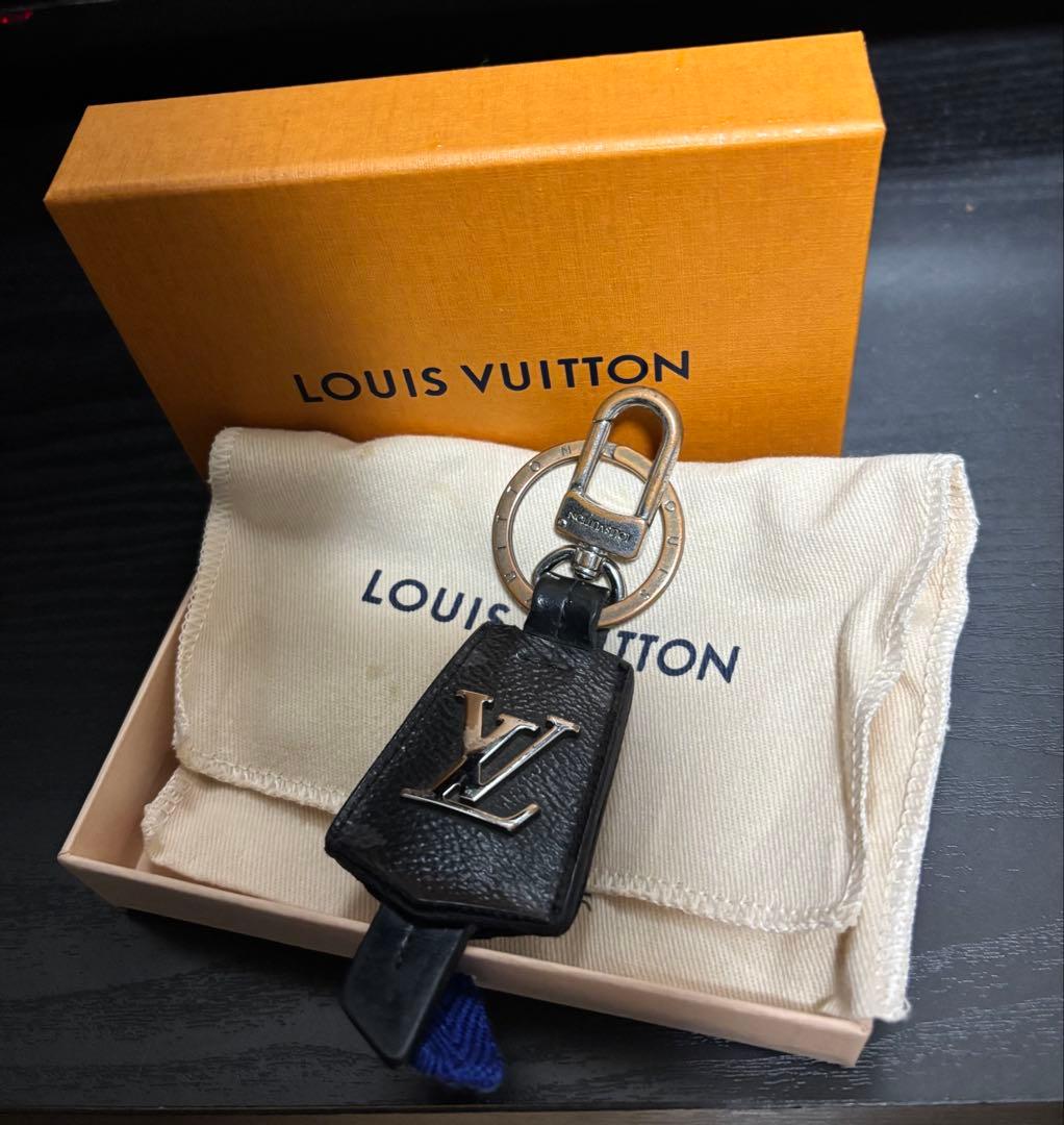 LOUIS VUITTON ルイヴィトン キーリング / キーホルダー