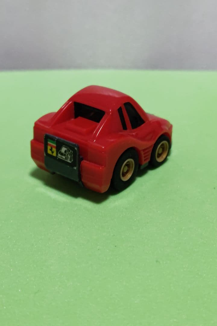 ド*グ様 チョロＱ、フェラーリ・テスタロッサ・赤色