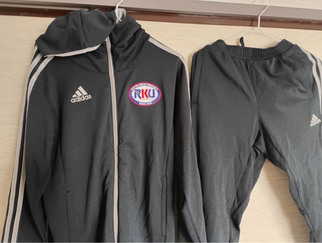 流通経済大学　サッカー部　フルセット(8セット)