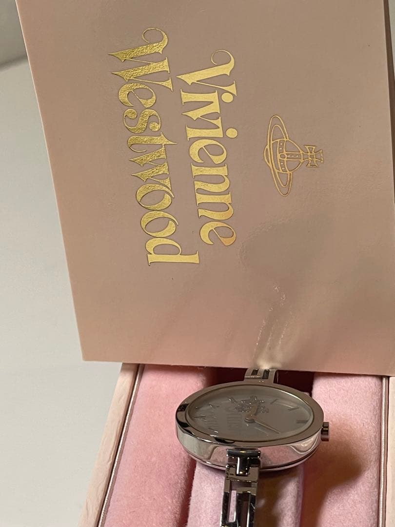 【極美品】Vivienne Westwood アナログ時計 シルバー