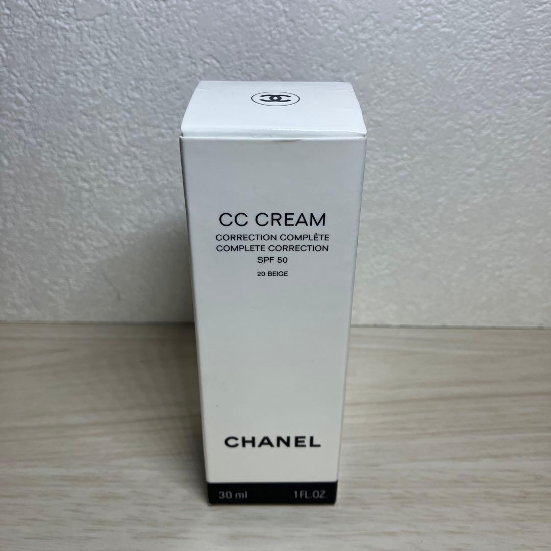 ★未使用品★ CHANEL CC CREAM 10 BEIGE 30ml