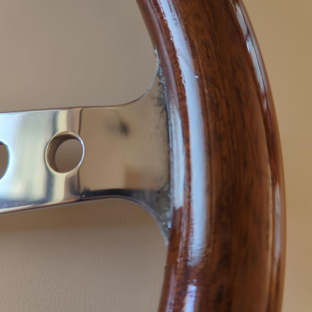 モモステ　ウッド