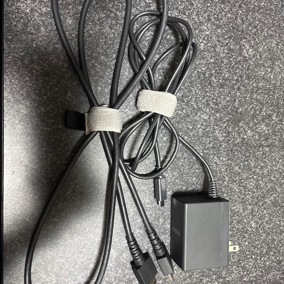 Nintendo Switch 本体(本体ケース　ソフトケース付き)