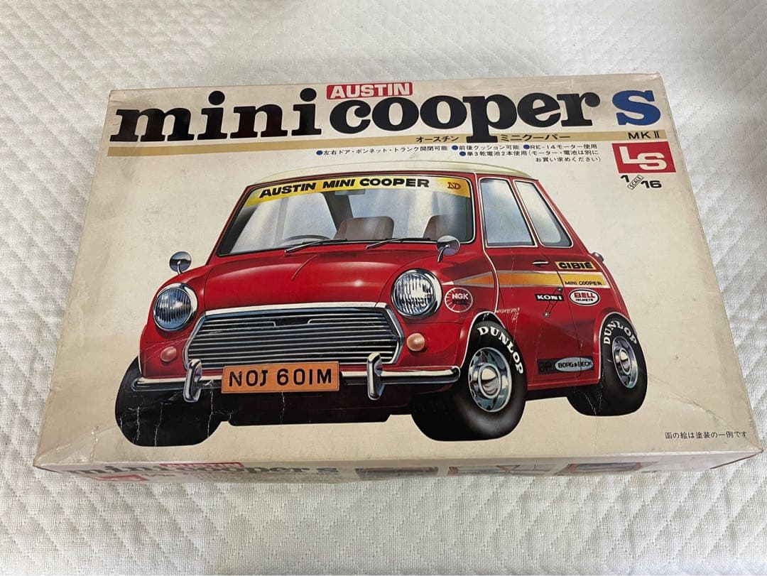 ★珍品★AUSTIN MINI COOPER S MK1 1/16 プラモデル