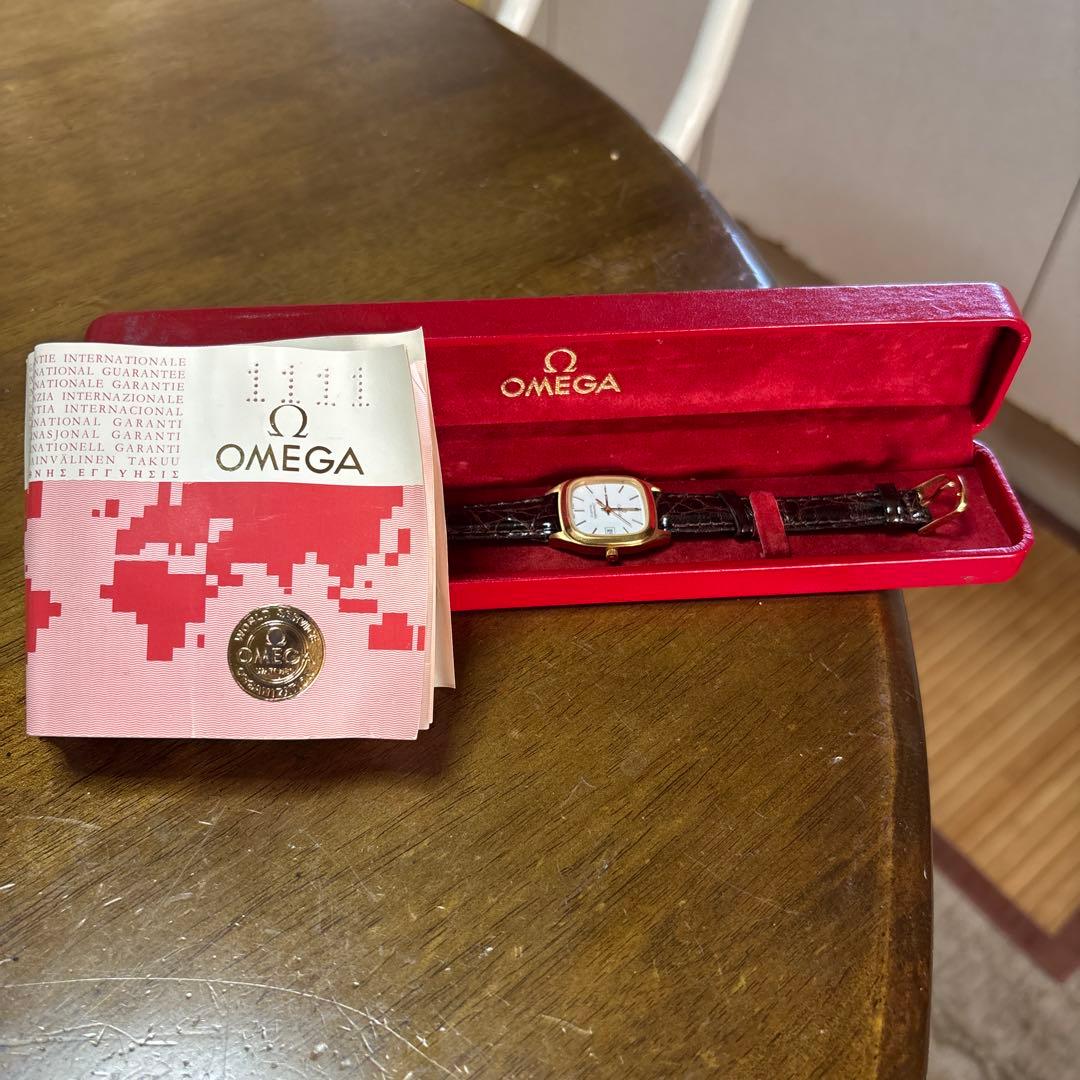 OMEGA アナログ時計 ホワイトダイヤル