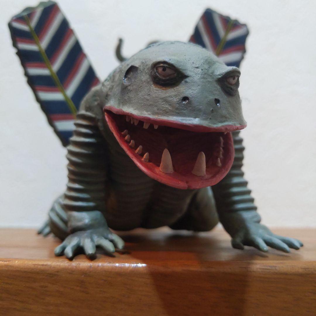 ウルトラマン 毒ガス怪獣 ケムラー レジン製ガレージキット個人製作塗装済 完成品