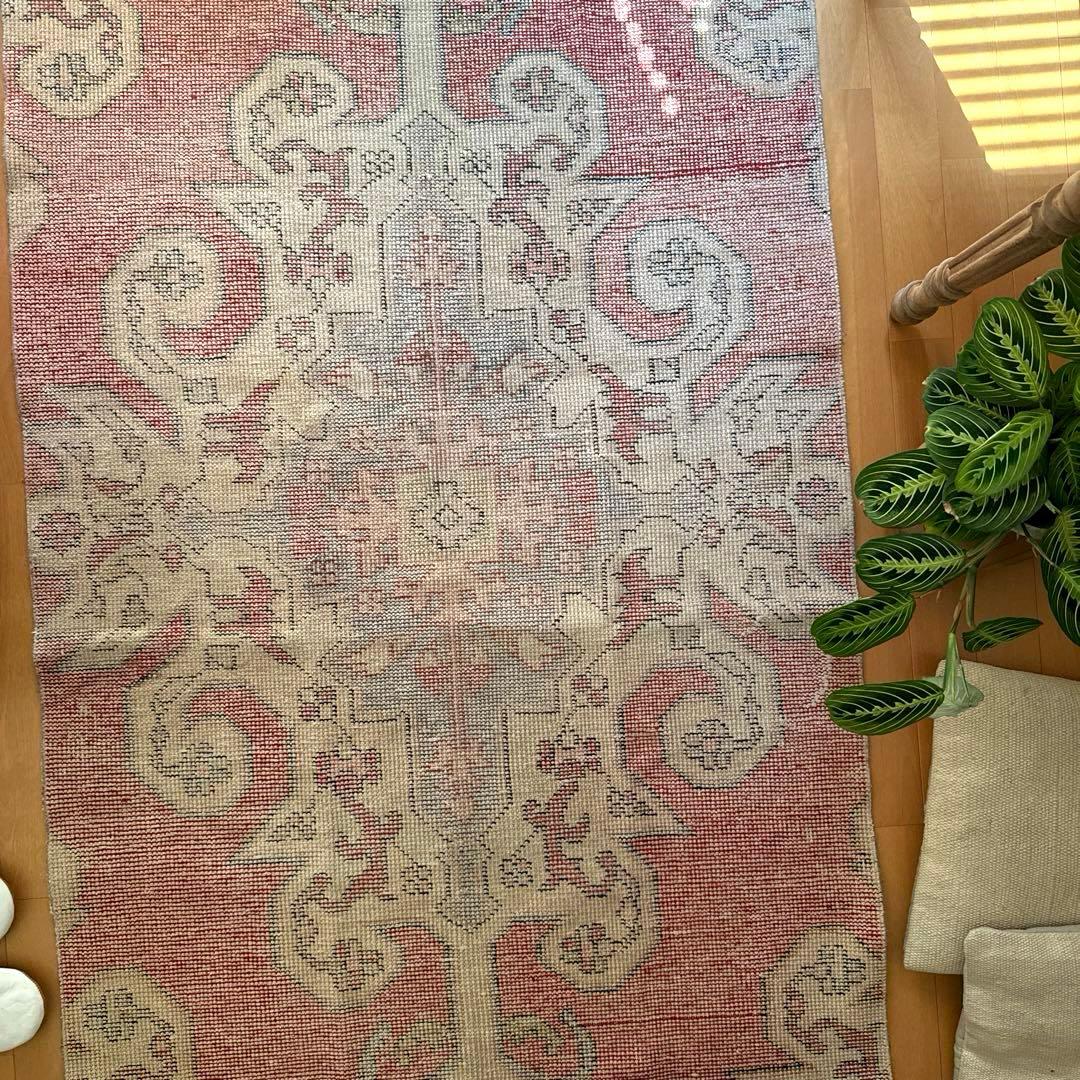 94×180 リバーシブル　擦れシャビーなメダリオン　トルコヴィンテージラグ