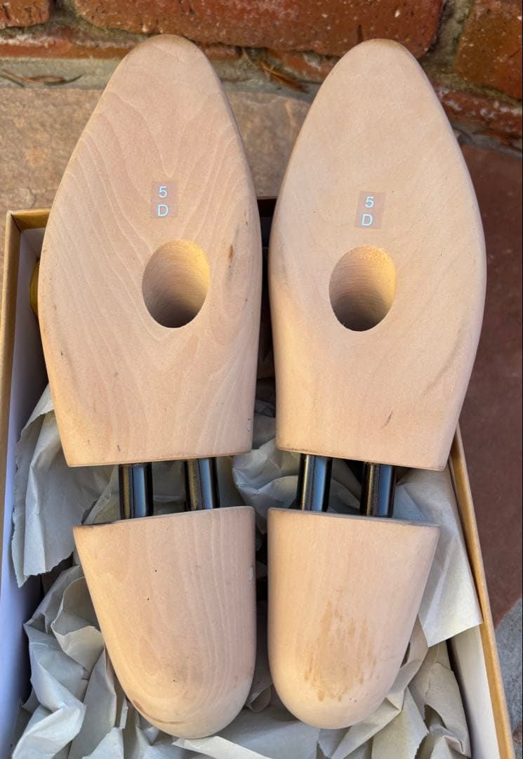 ❗️再値下❗️ジョンロブ★サイズ5D★シューツリー