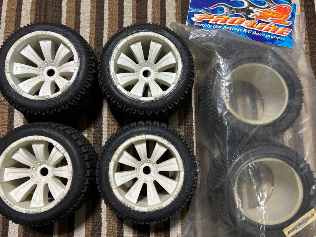 希少　USA-1 サベージ　モントラ　17ミリハブ　タイヤ