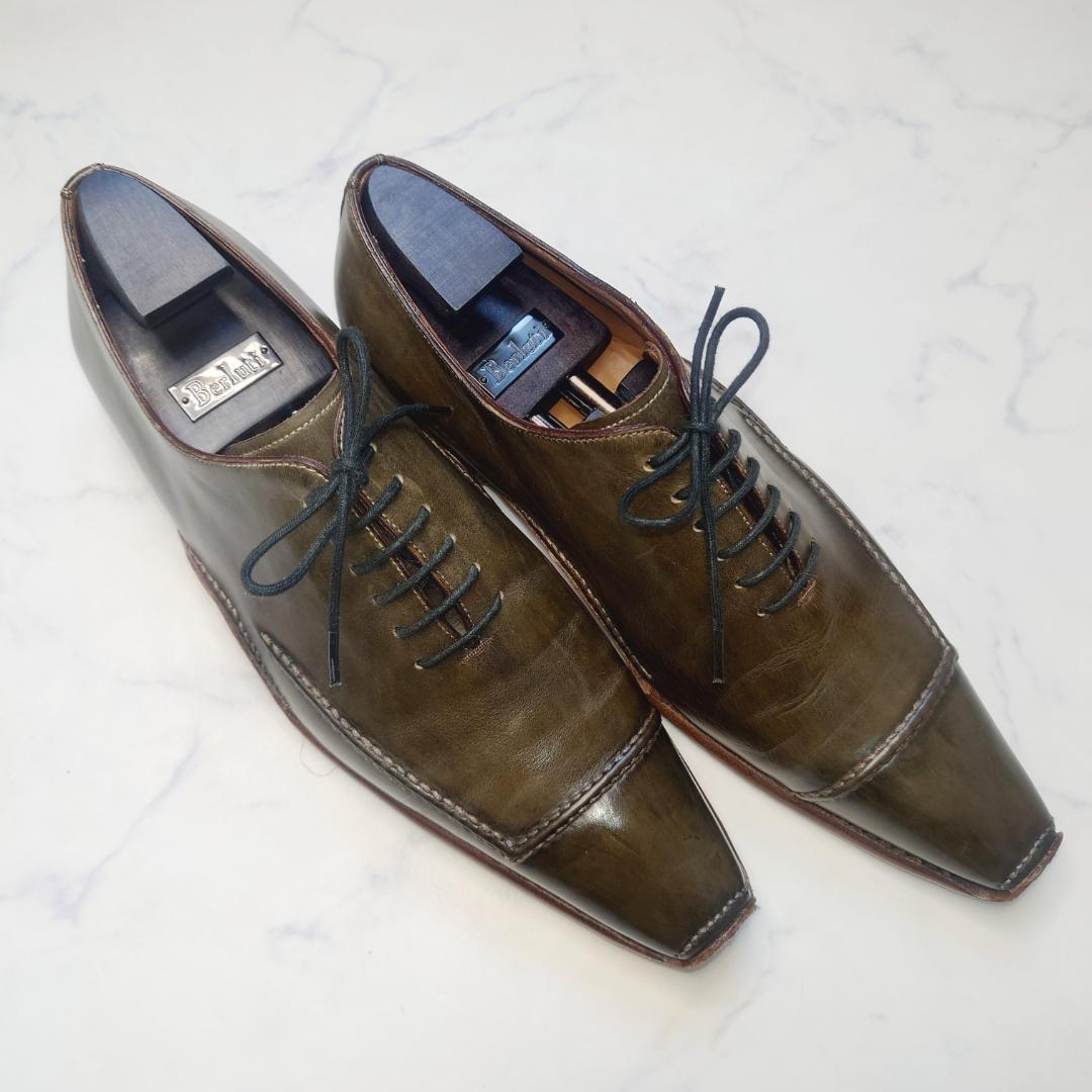 着用回数少ない　ZENOBI　パティーヌ　ダークグリーン　オリーブカーキ色