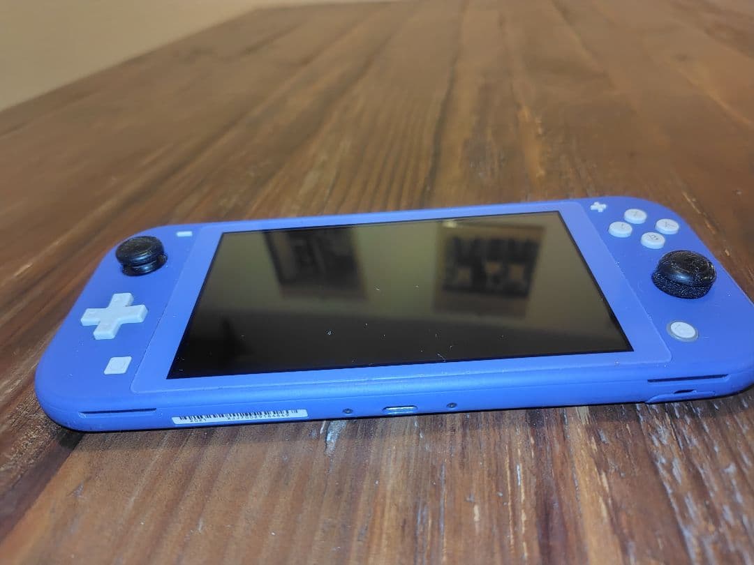 Nintendo Switch Lite　ブルー　ニンテンドースイッチライト