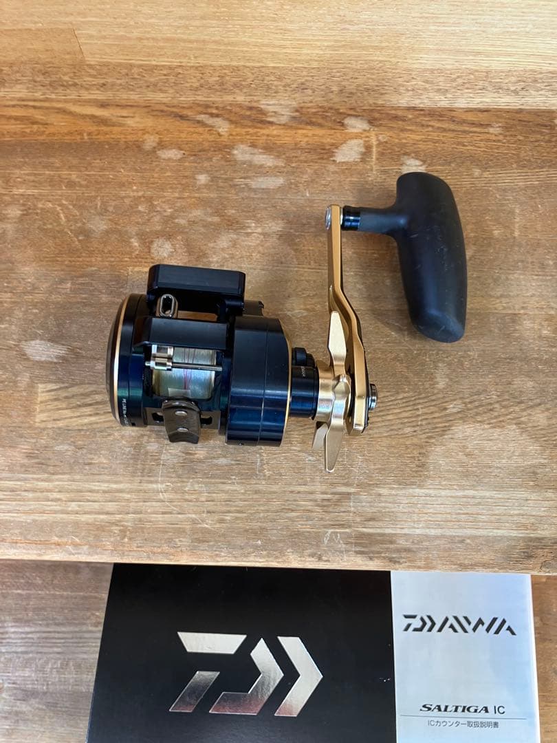 ホッシー696921 ソルティガIC300 オーバーホール後未使用　左巻き
