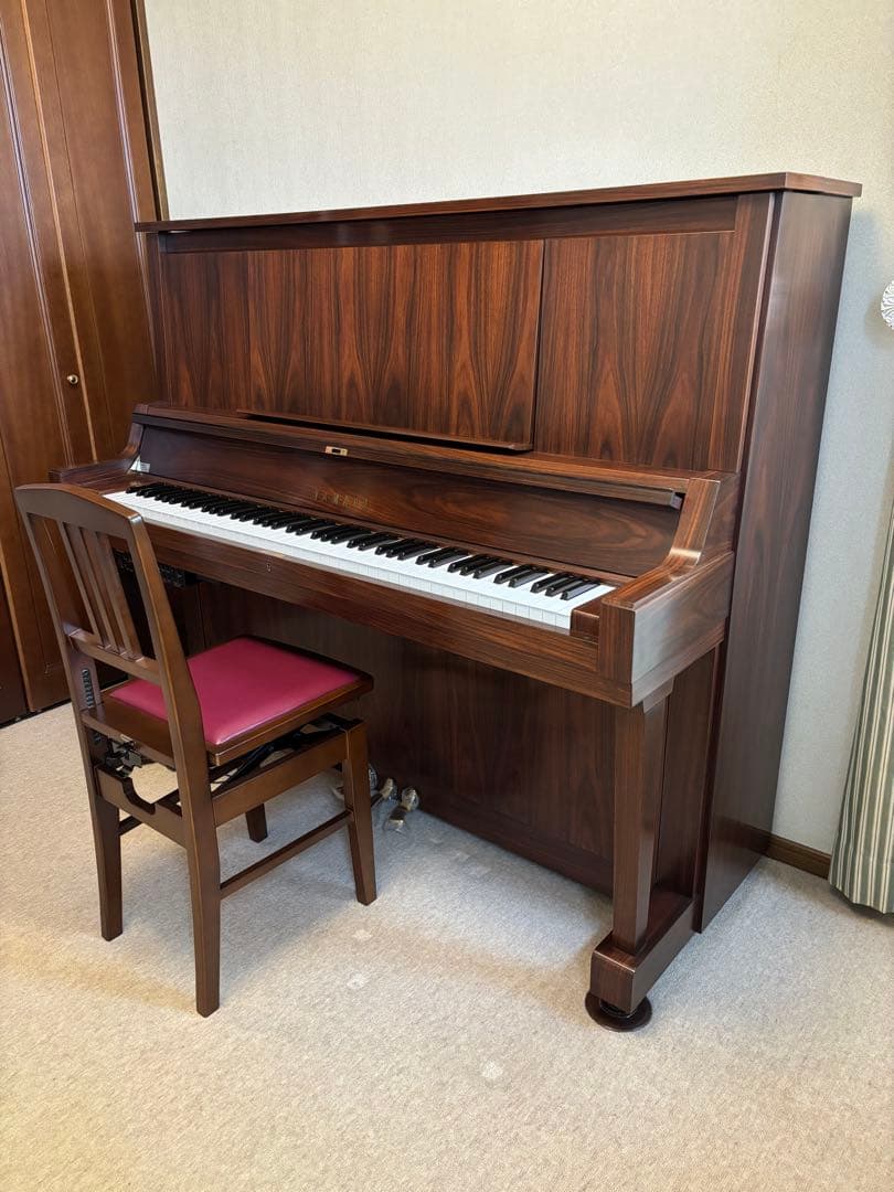 PEACOCK(吉澤) ピアノ椅子　高低自在椅子