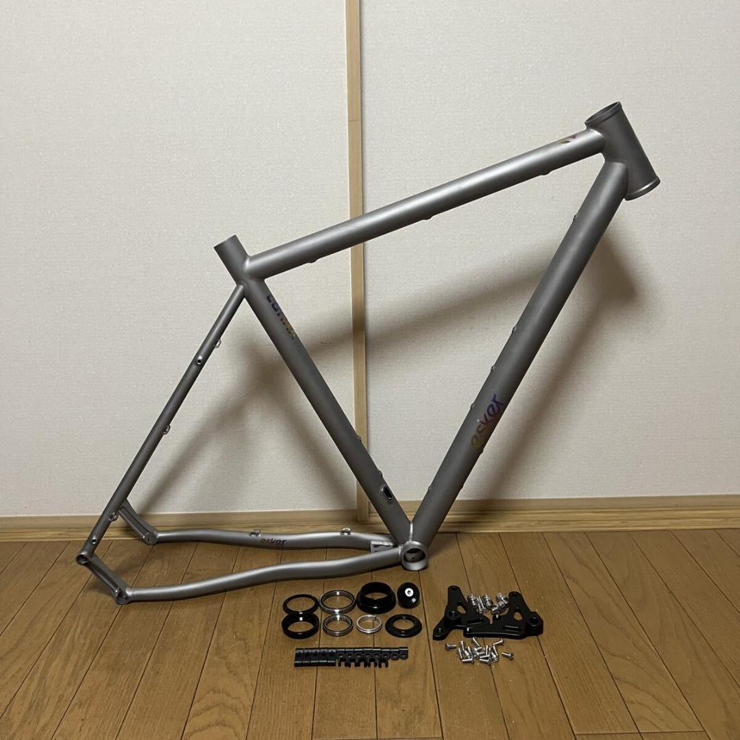 超希少レインボー限定版Esker lorax SS tiチタングラベルフレーム