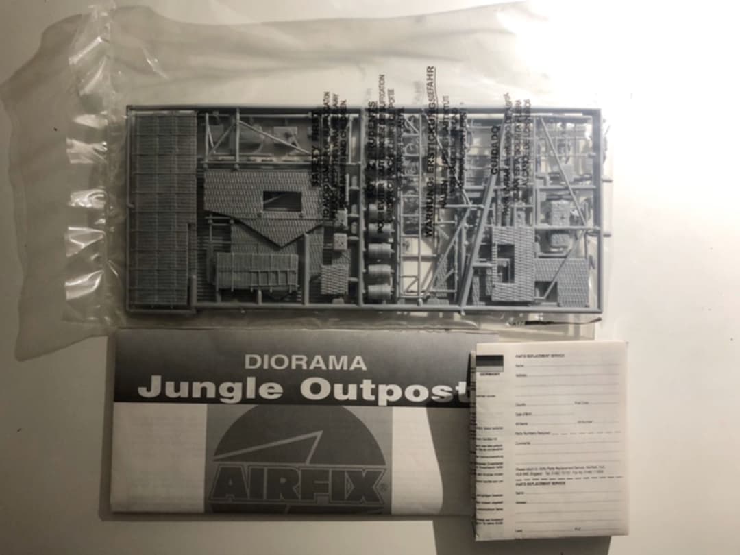 キャラクター AIRFIX JUNGLE OUTPOST