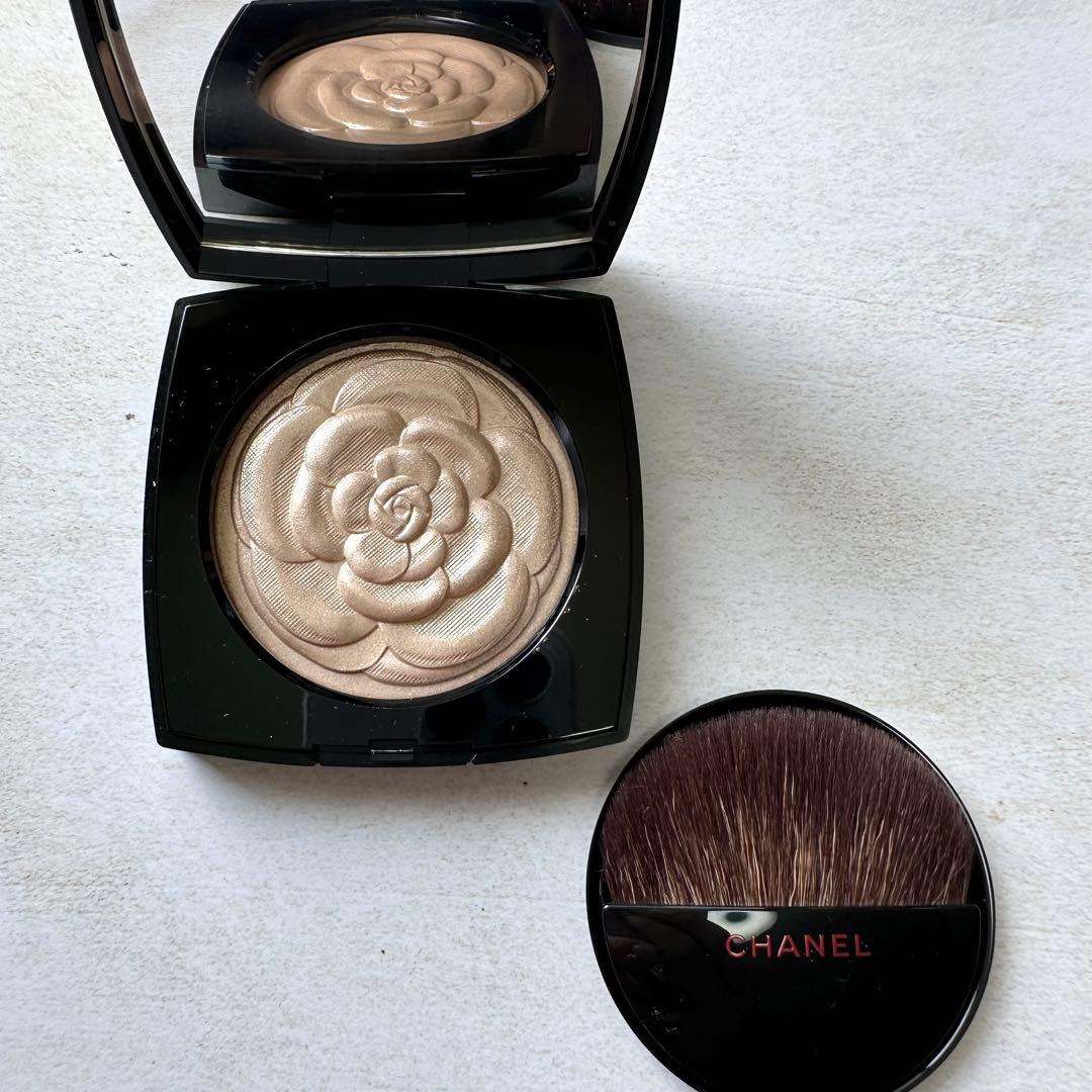 【新品】シャネル ハイライト カメリア ハイライター　パウダー