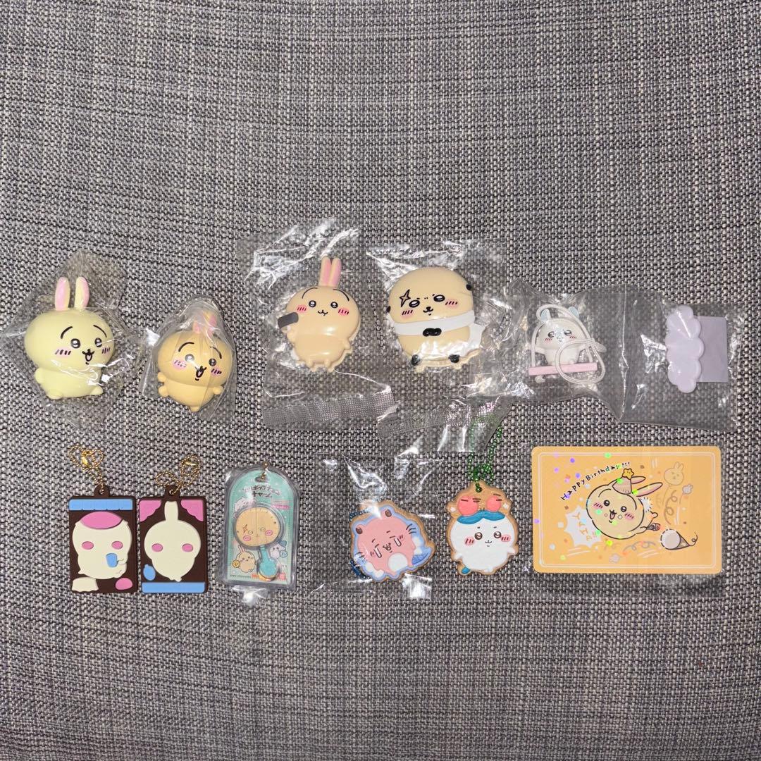 ちいかわ　まとめ　一番くじ　ガチャガチャ　くら寿司　ココス　缶バッジ　キーホルダ
