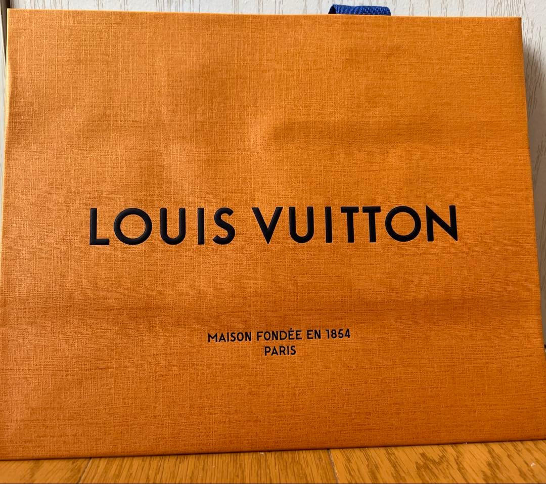 ルイヴィトン　SPELL ON YOU