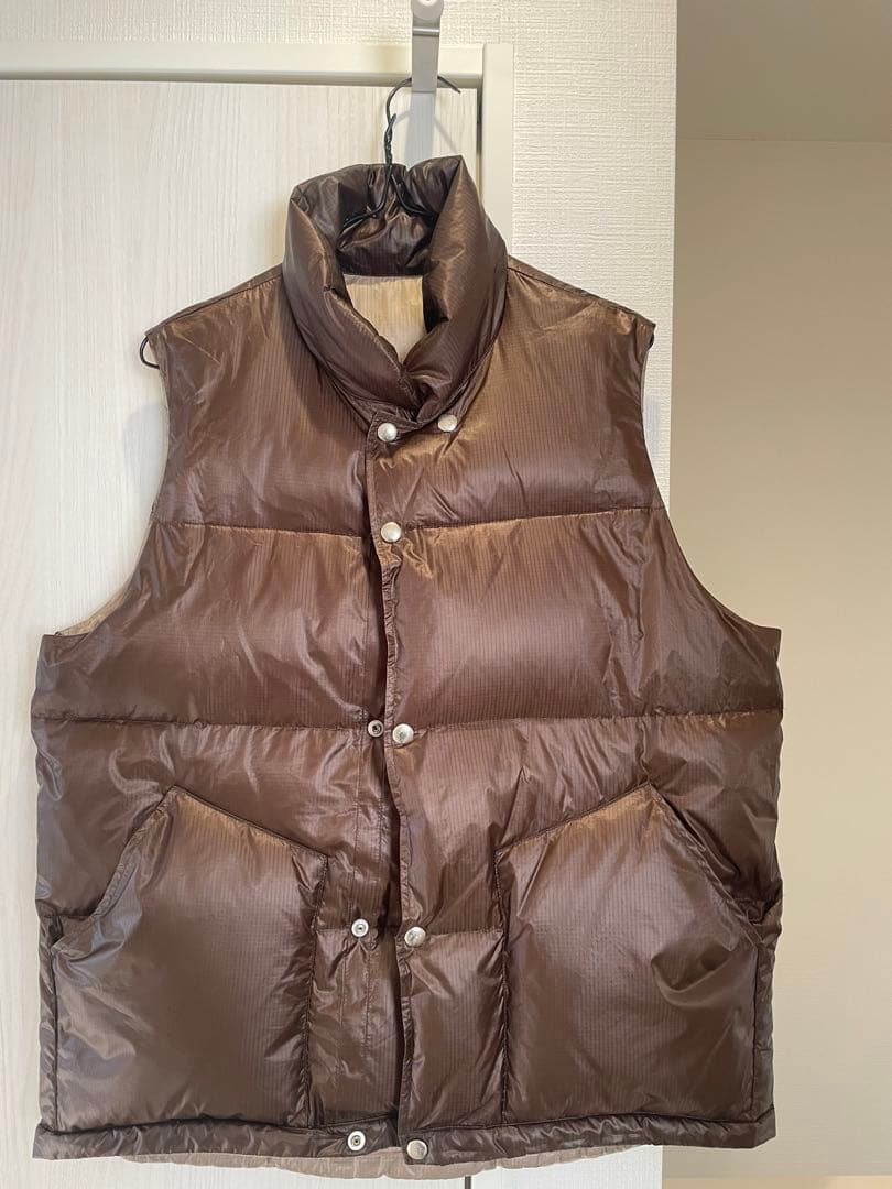 ネクサスセブン　nexusⅶ リバーシブルダウンベスト ベージュ/ブラウン