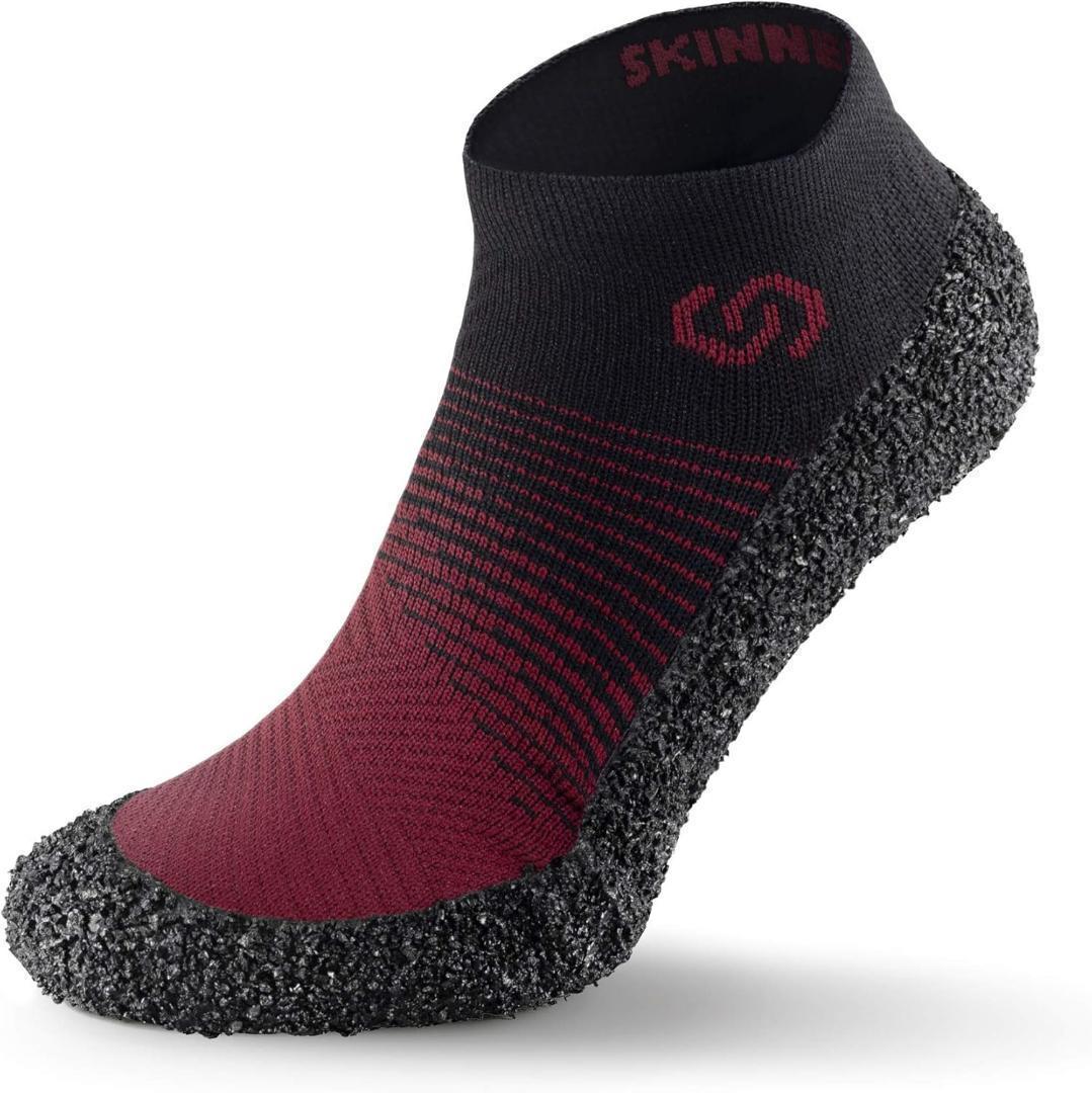 [Skinners] スキナー2.0|ミニマリスト裸足ソックス　カーマイン　27