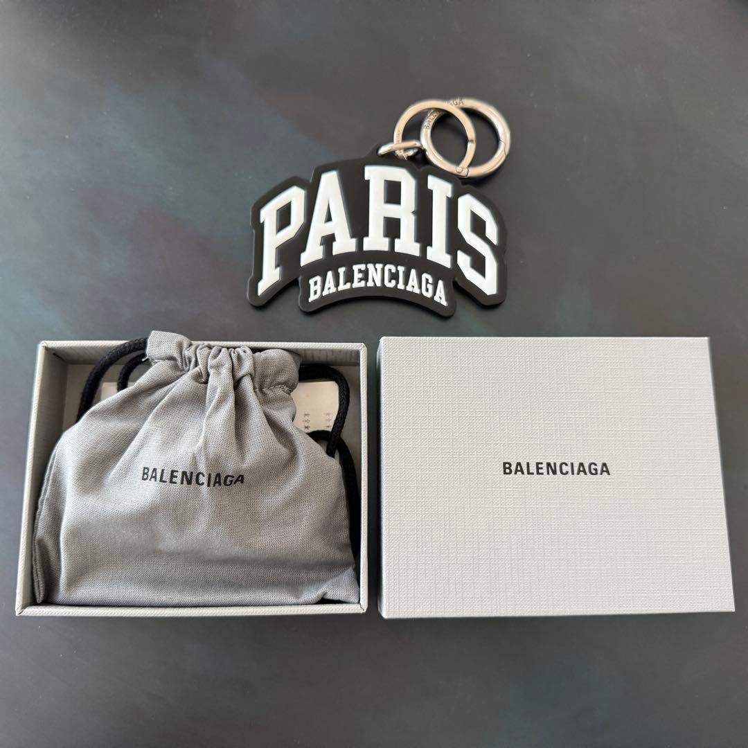 BALENCIAGA キーリング PARIS ブラック/シルバー金具
