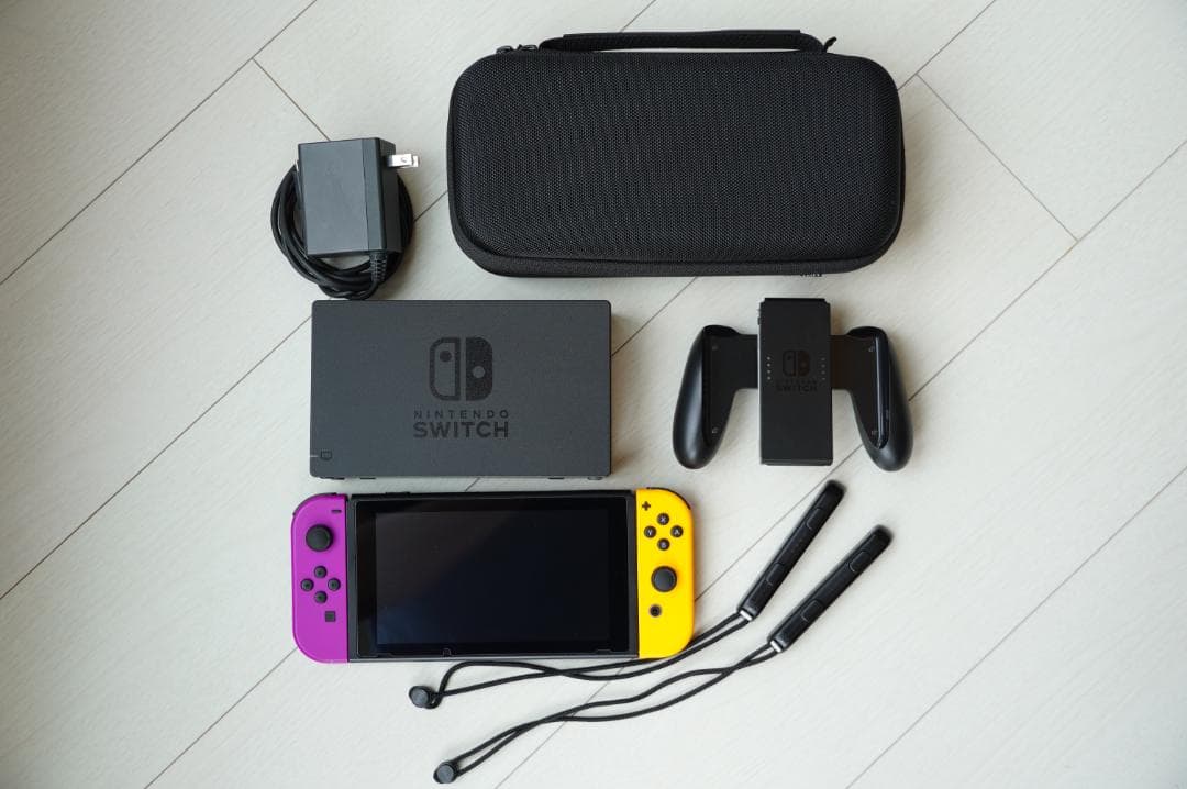 Nintendo Switch 本体+付属品+ケース