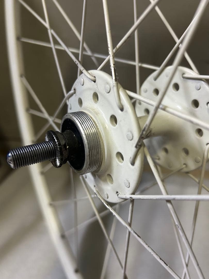 【ピスト用ホイール前輪】貴重なホワイトで映えます★