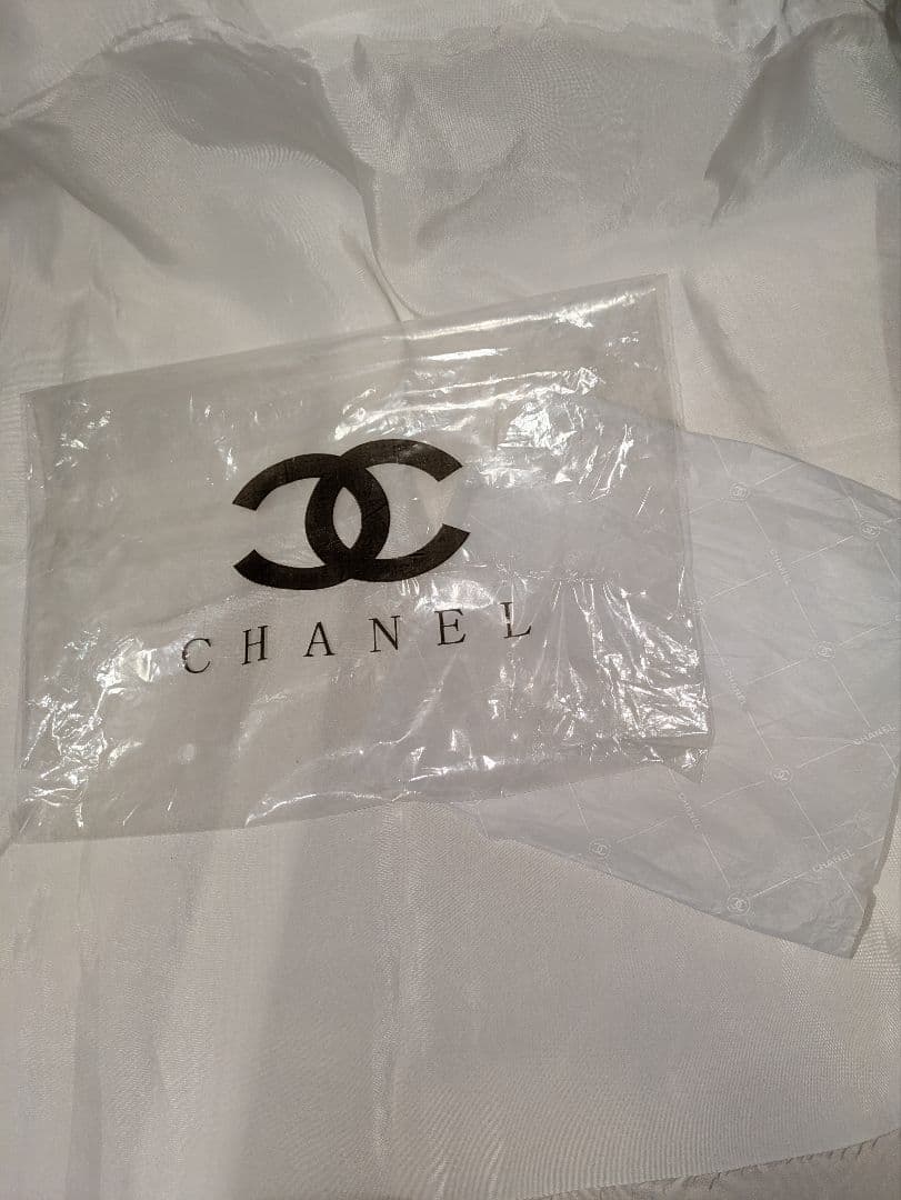 CHANEL ブラック キルティング チェーンショルダーバッグ ノベルティ