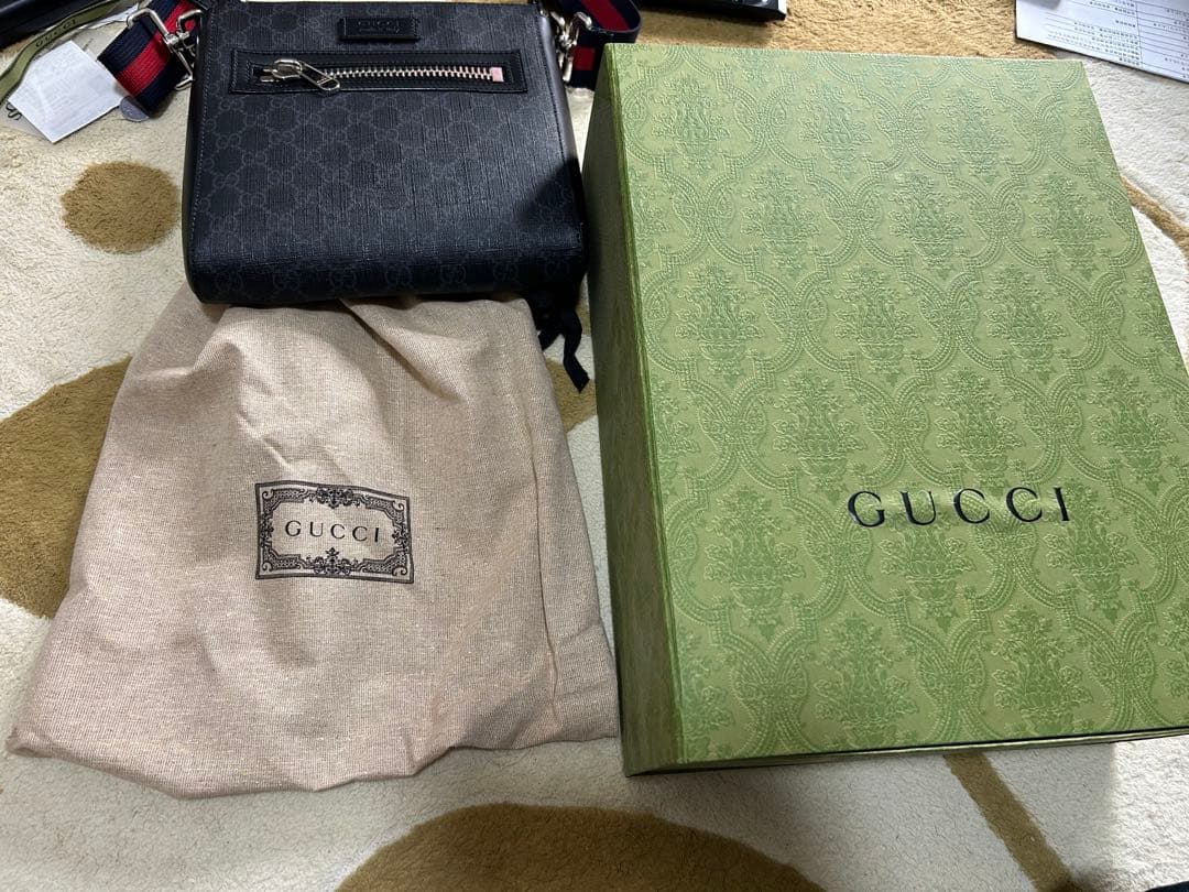 GUCCI ブラック ショルダーバッグ474137