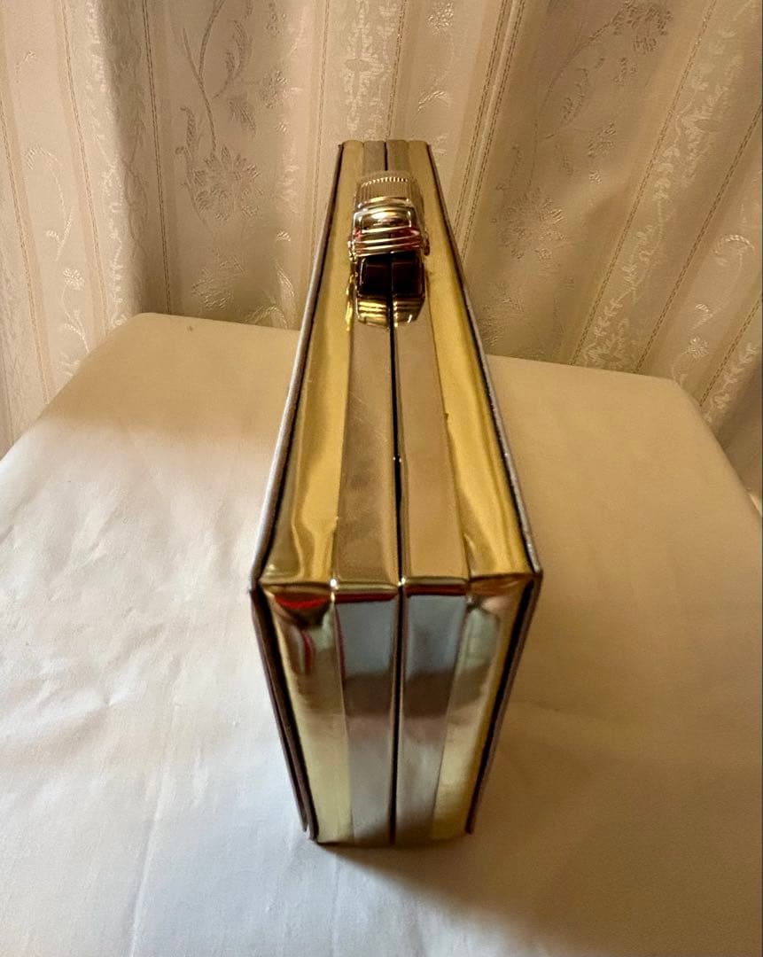 ケイト　スペード　パーティーバッグ　　Kate Spade