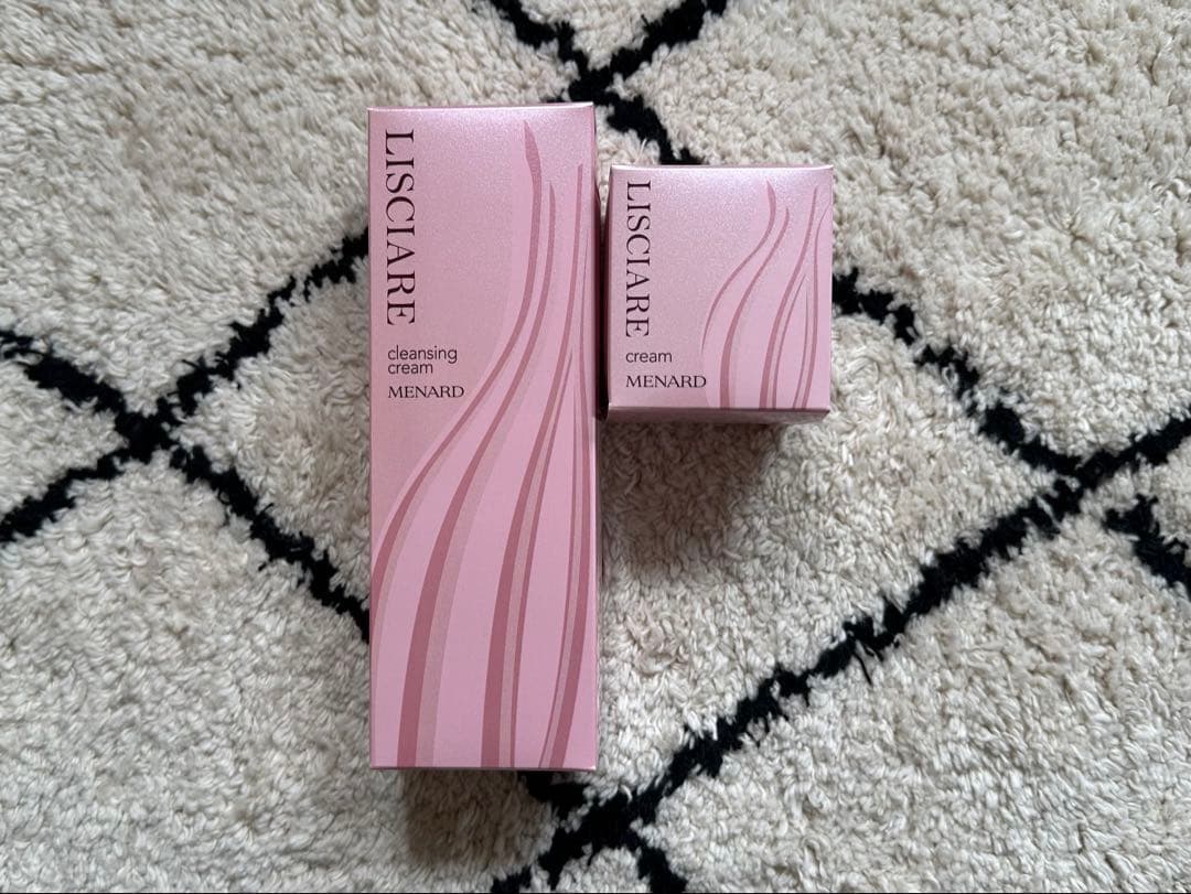 メナードリシアルクレンジングクリーム&エモリエントクリーム2点セット