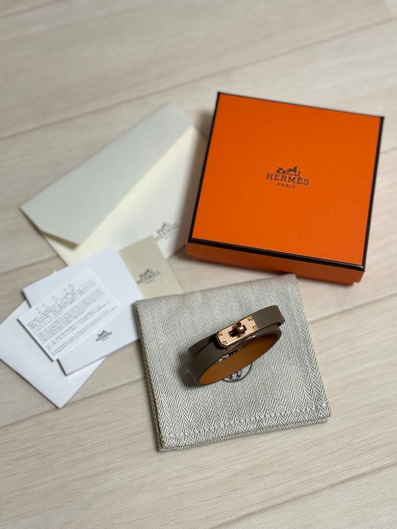 美品 エルメス レザーブレスレット ミニケリー エトゥープ ピンクゴールド T1