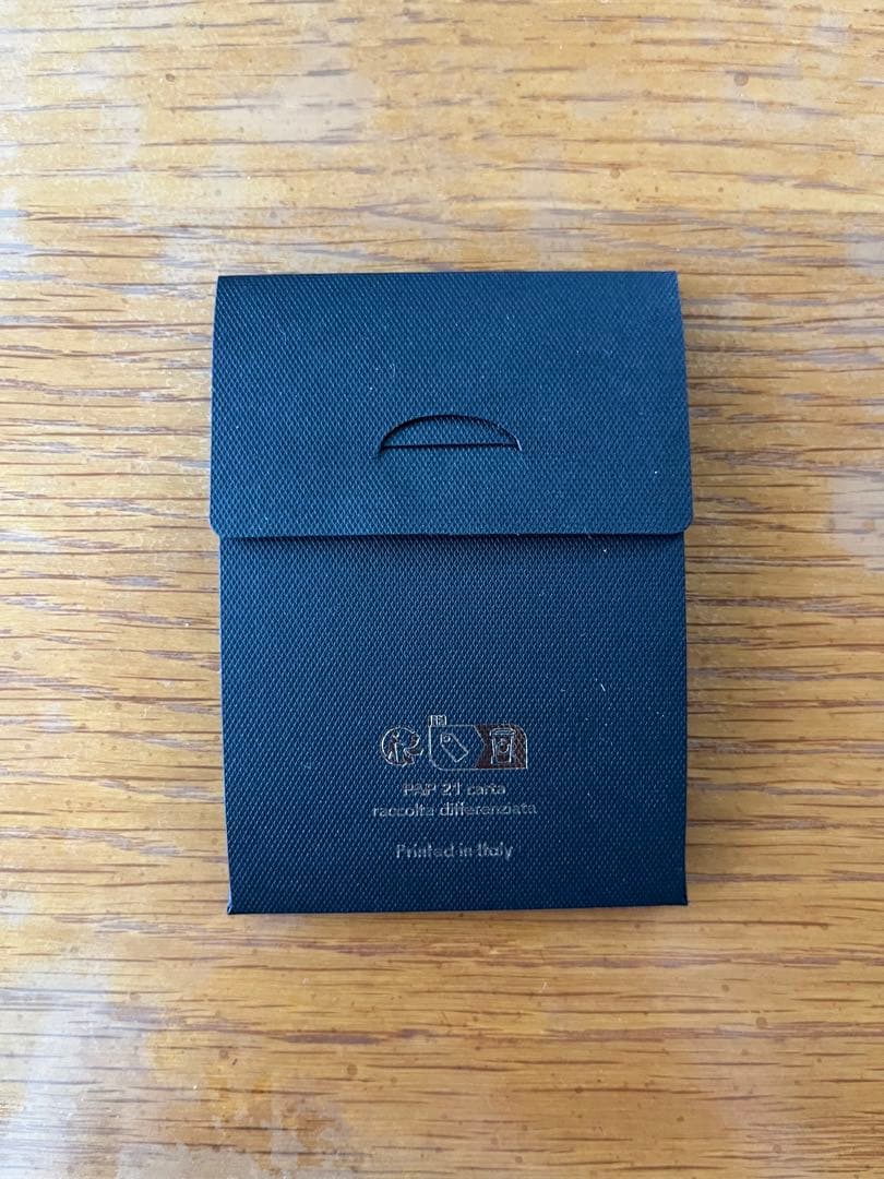 dunhillレザー名刺入れ　23R2512GN251R Harnessブラウン