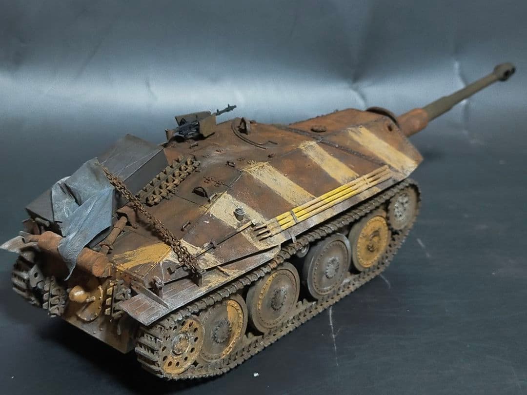 ドイツ 1/35 戦車 完成品タイガー