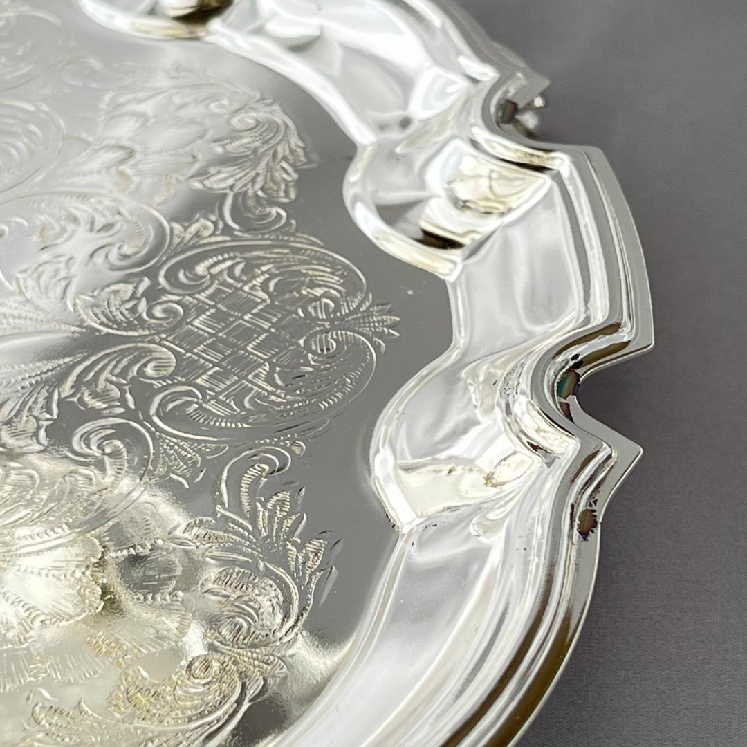 【QUEEN ANNE】 チッペンデールのケーキスタンド 3段