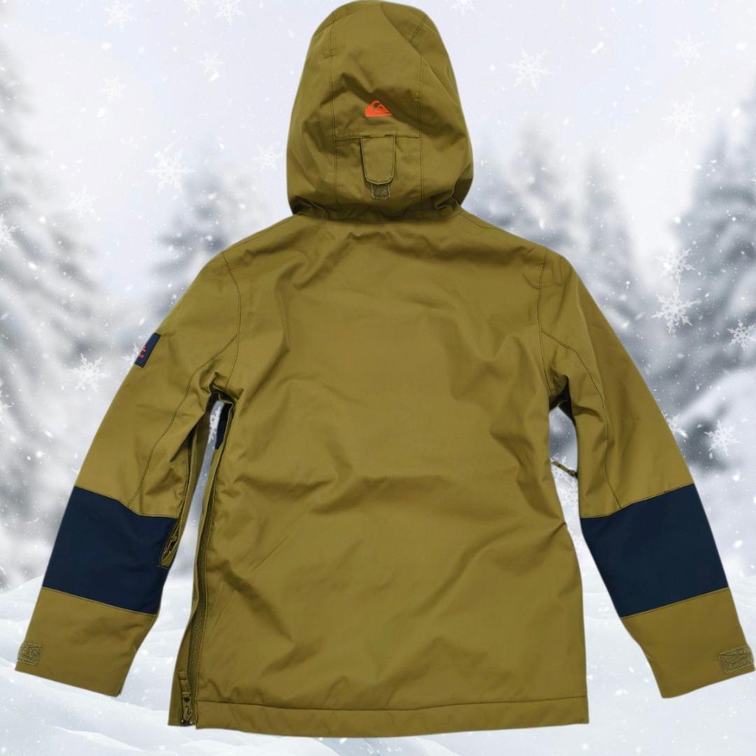 【最終値下】未使用級 QUIKSILVER スノボウェア 上下セット 130