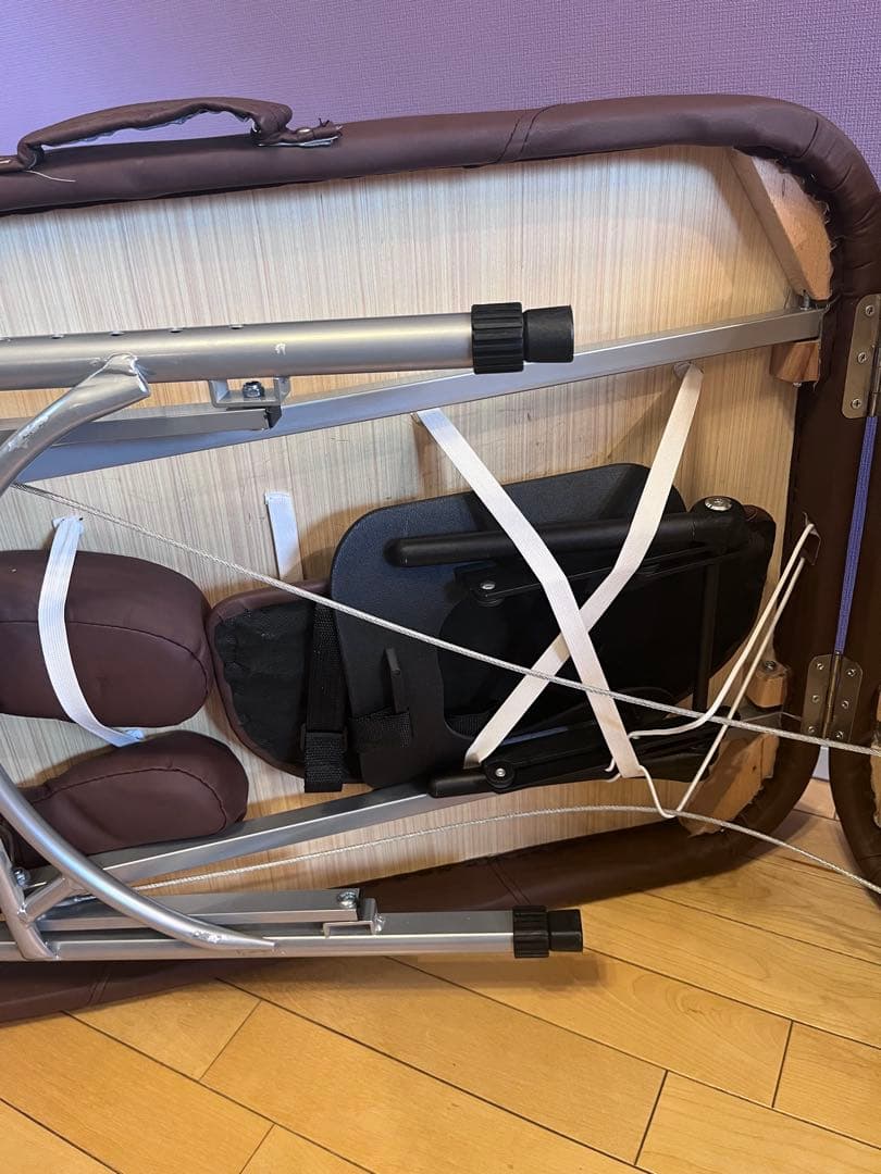 セブンエステ超軽量アルミ製　折りたたみ 簡易ベッド FLY エステべッド