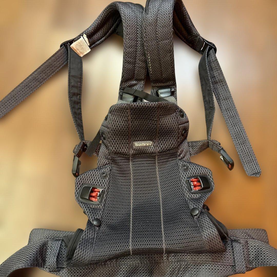 クリスマスまでセール中　 BABYBJÖRN 抱っこ紐 グレー　メッシュ