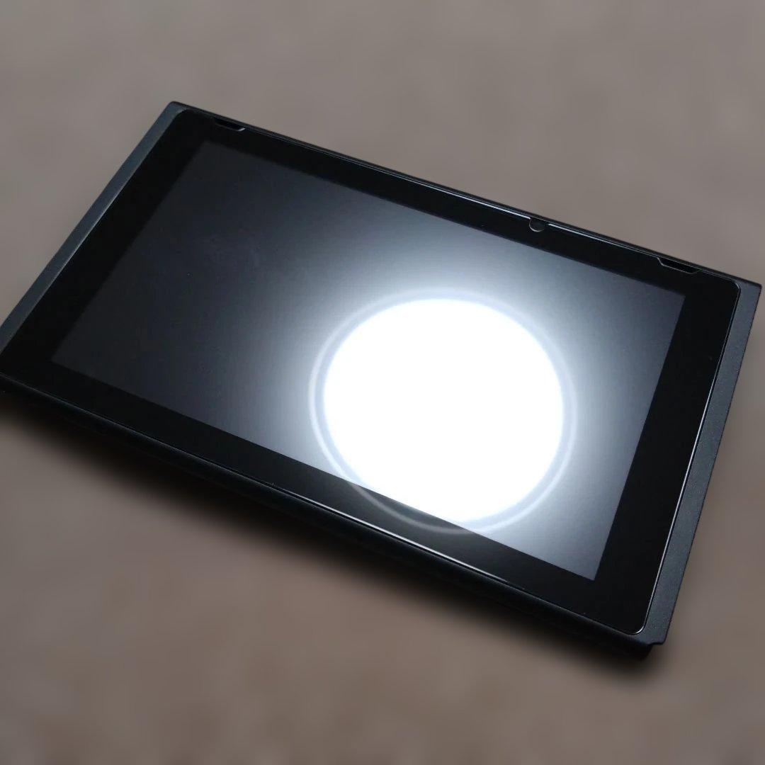 ニンテンドースイッチ　Nintendo Switch 本体　0211