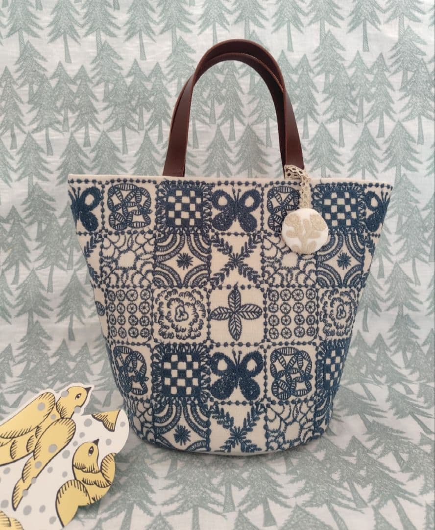 クリスマス出品☆ミナペルホネンforest tile　バケツバック