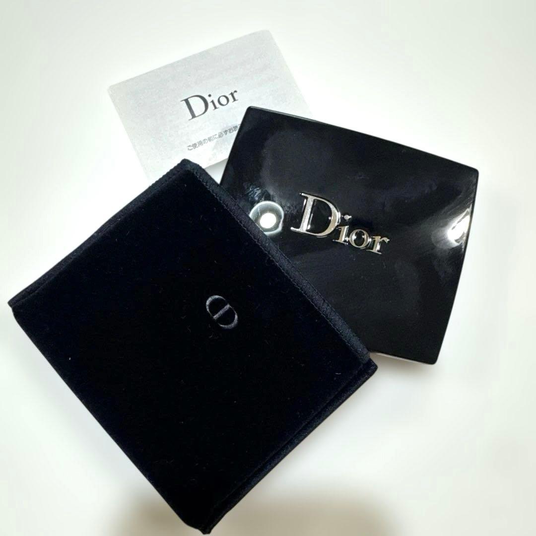 【新品未使用】Dior アイシャドウ大人気商品サンク　クルール　877